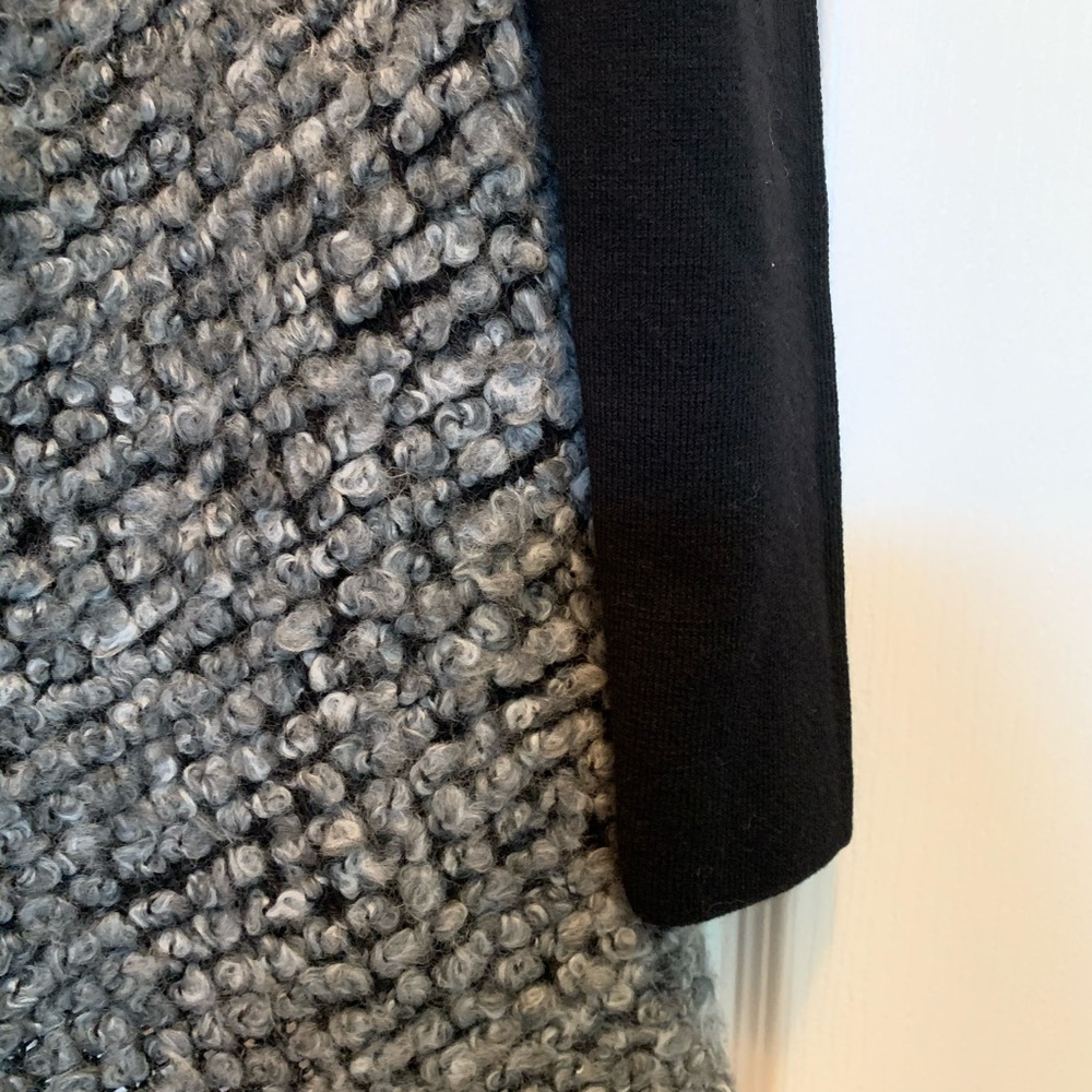 (SOLD)Club Monaco ROANNA Draped Textured Cardigan - Picture 3 of 7
